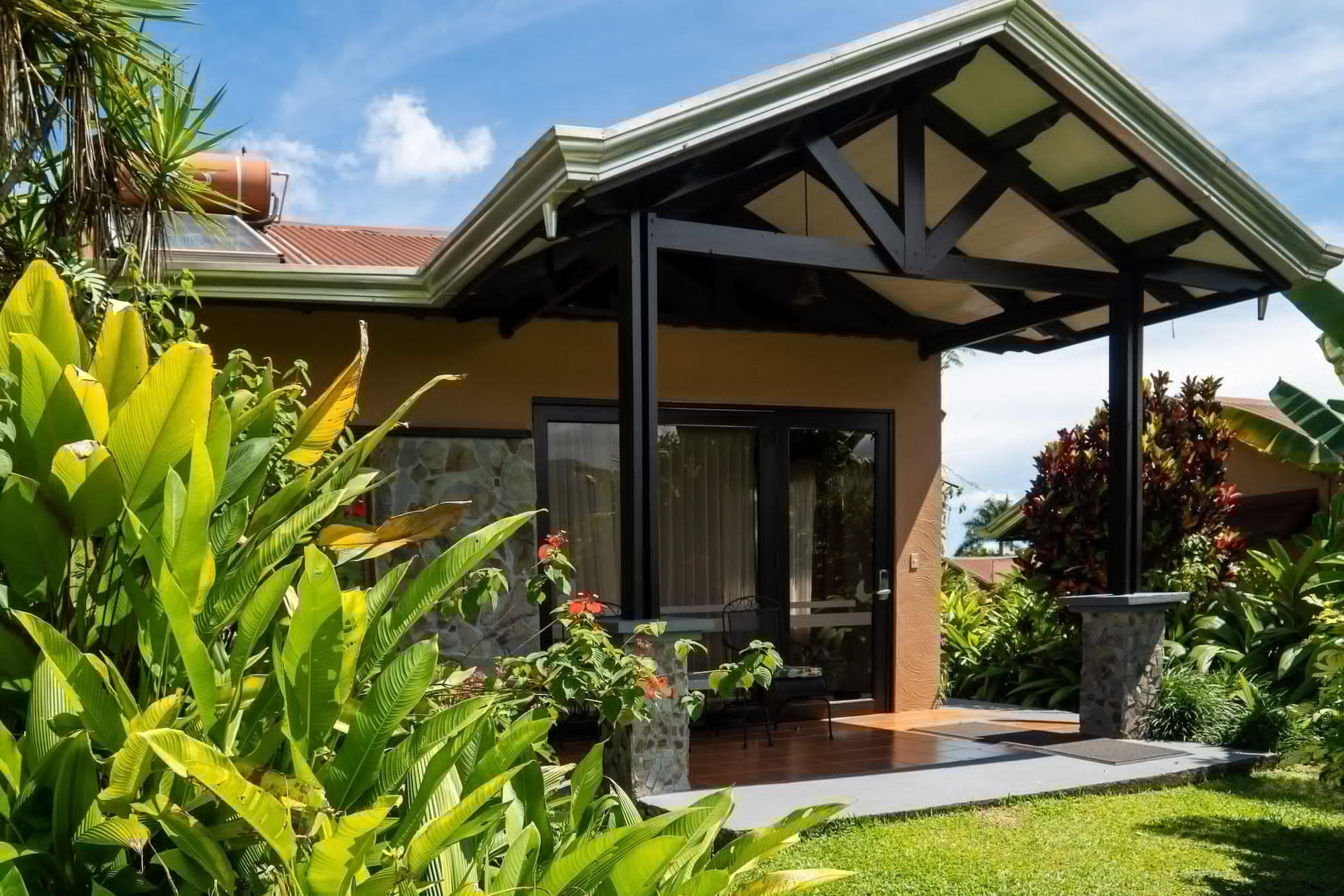 Hotel Arenal Springs Resort & Spa La Fortuna Zewnętrze zdjęcie A villa at the resort