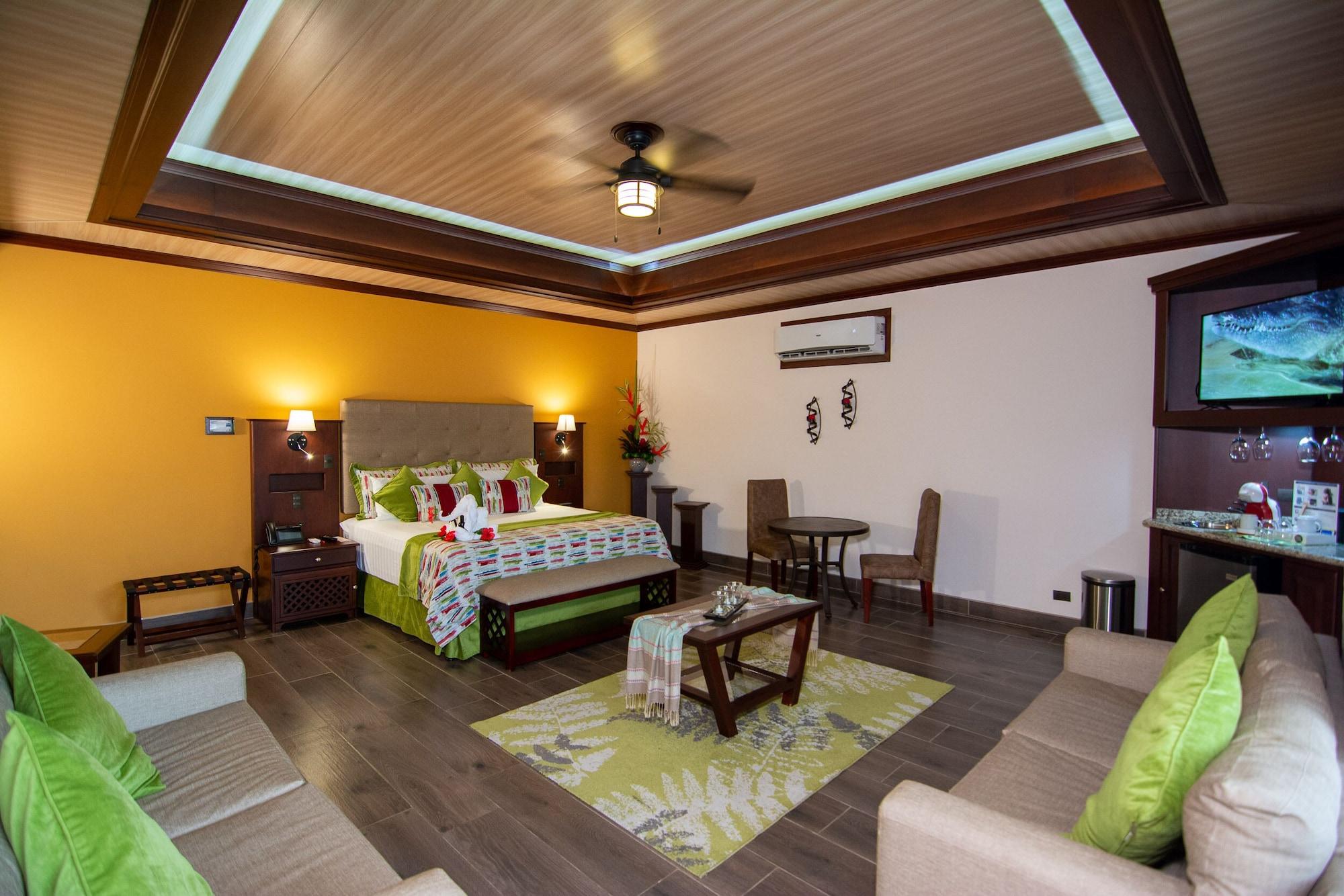 Hotel Arenal Springs Resort & Spa La Fortuna Zewnętrze zdjęcie Suite at Hotel Villas Río Blanco