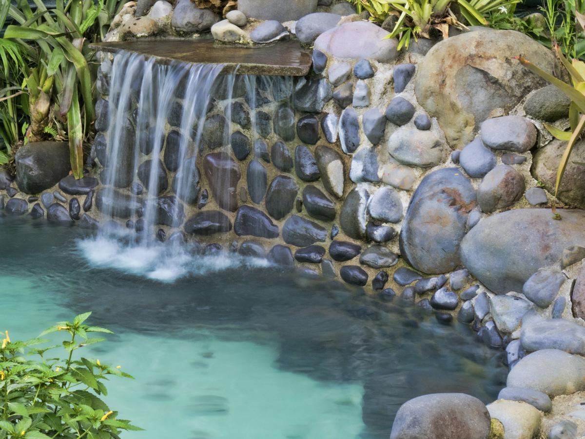 Hotel Arenal Springs Resort & Spa La Fortuna Zewnętrze zdjęcie Hot springs in Baños, Ecuador